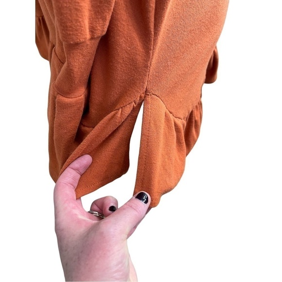 VERY J Boutique Rust Tunic Top Boho Hippie Ruffle Bottom Hem - Picture 8 of 11